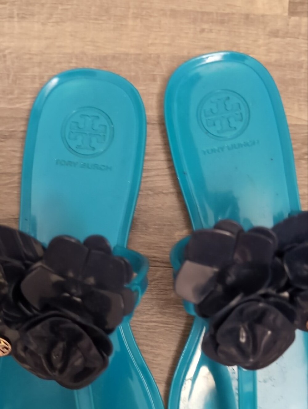 Tory Burch Blossom Teal and Navy jelly Floral Sandals 7 - Picture 2 of 6